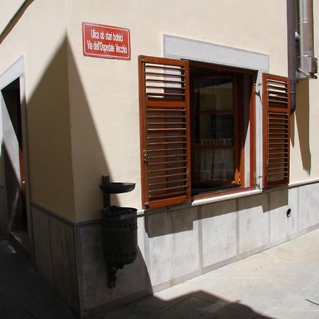 Cozy Apartments Buket In The Center Izola Exterior foto