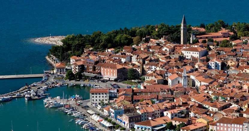 Cozy Apartments Buket In The Center Izola Exterior foto